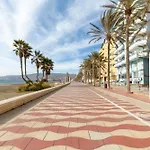 Ocean Views, Paseo Maritimo